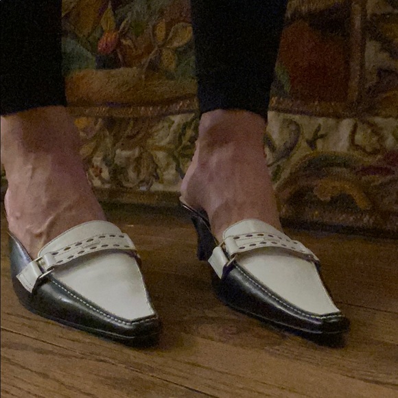 Fratelli Rossetti kitten mule heels! - Picture 8 of 8